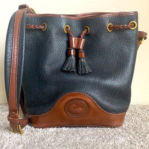 Dooney & Bourke Crossbody, Medium, Black